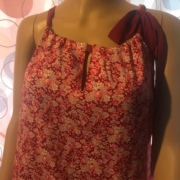 Red & White Flower Sleeveless Tank Tie  Shoulder - Picture 5 of 6